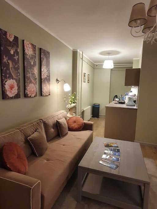 Stylish Apartment In Old Town Рига Екстер'єр фото